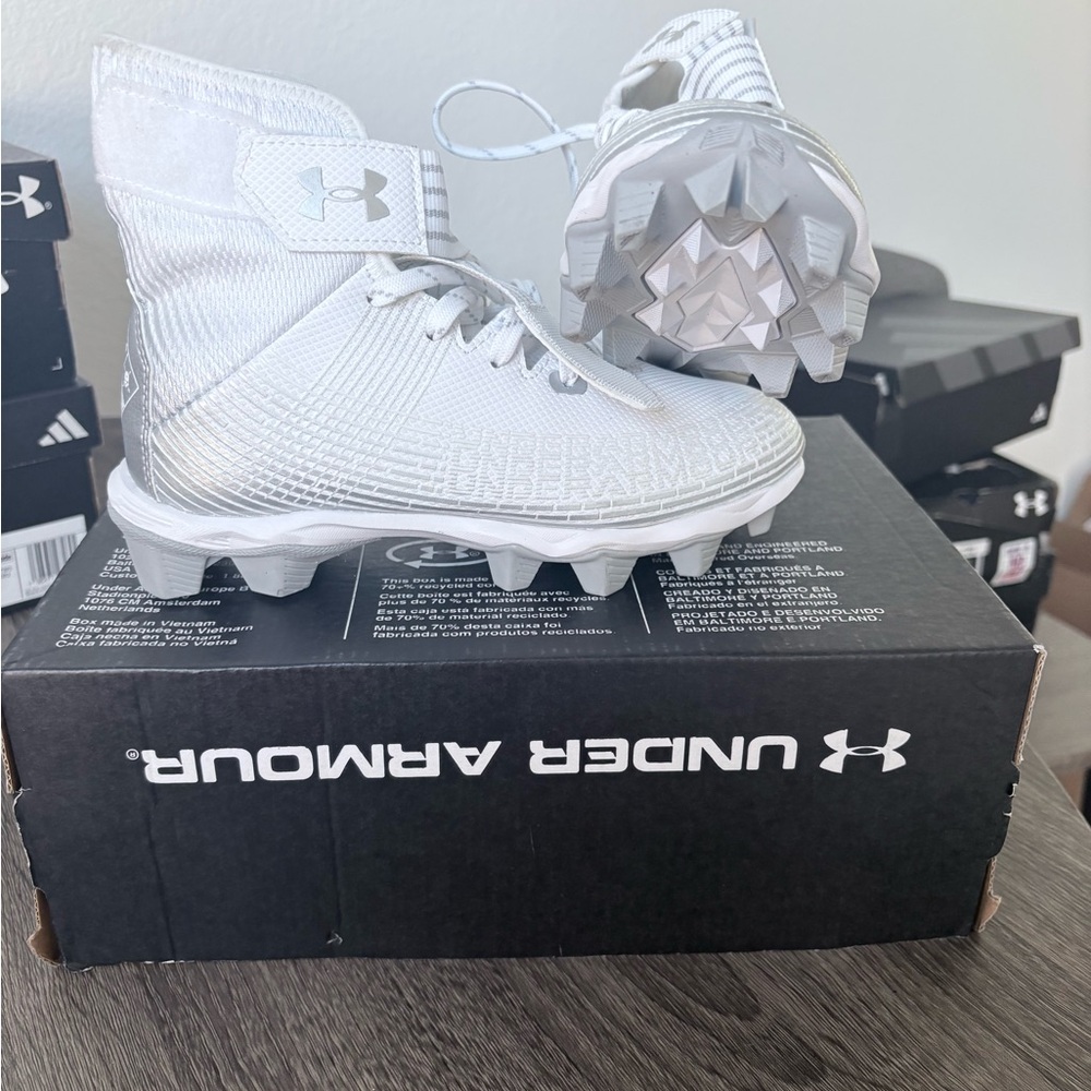 Under Armour Kids White Football Cleats